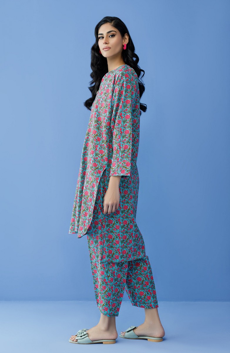 /2024/02/orient-unstitched-2-piece-printed-khaddar-shirt-and-khaddar-pant--colour:-blue--collection:-winter-print-edit23--design-code:-nrds-23-204u-blue-image2.jpeg