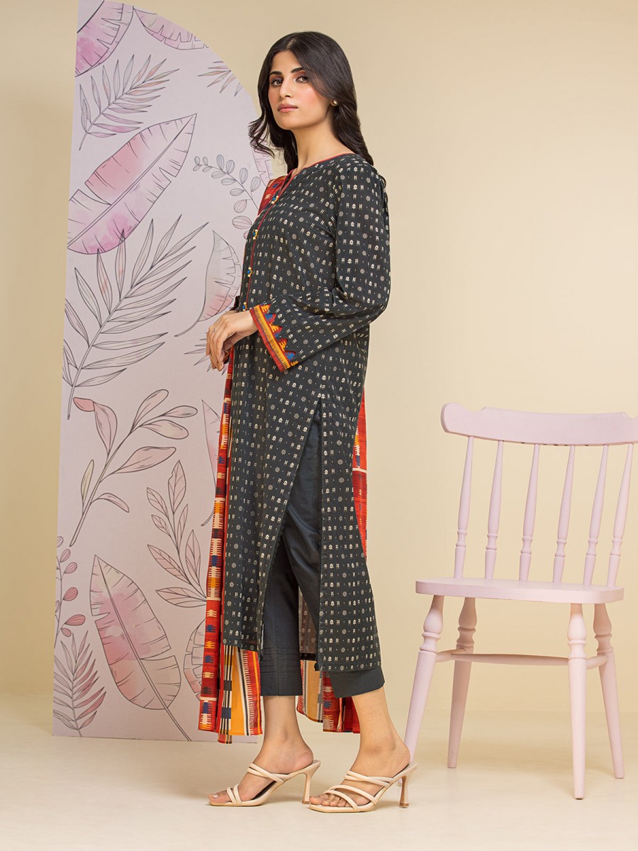 /2024/05/edenrobe-charcoal-printed-lawn-3-piece-unstitched--ewu24a1-26126-3p-image2.jpeg